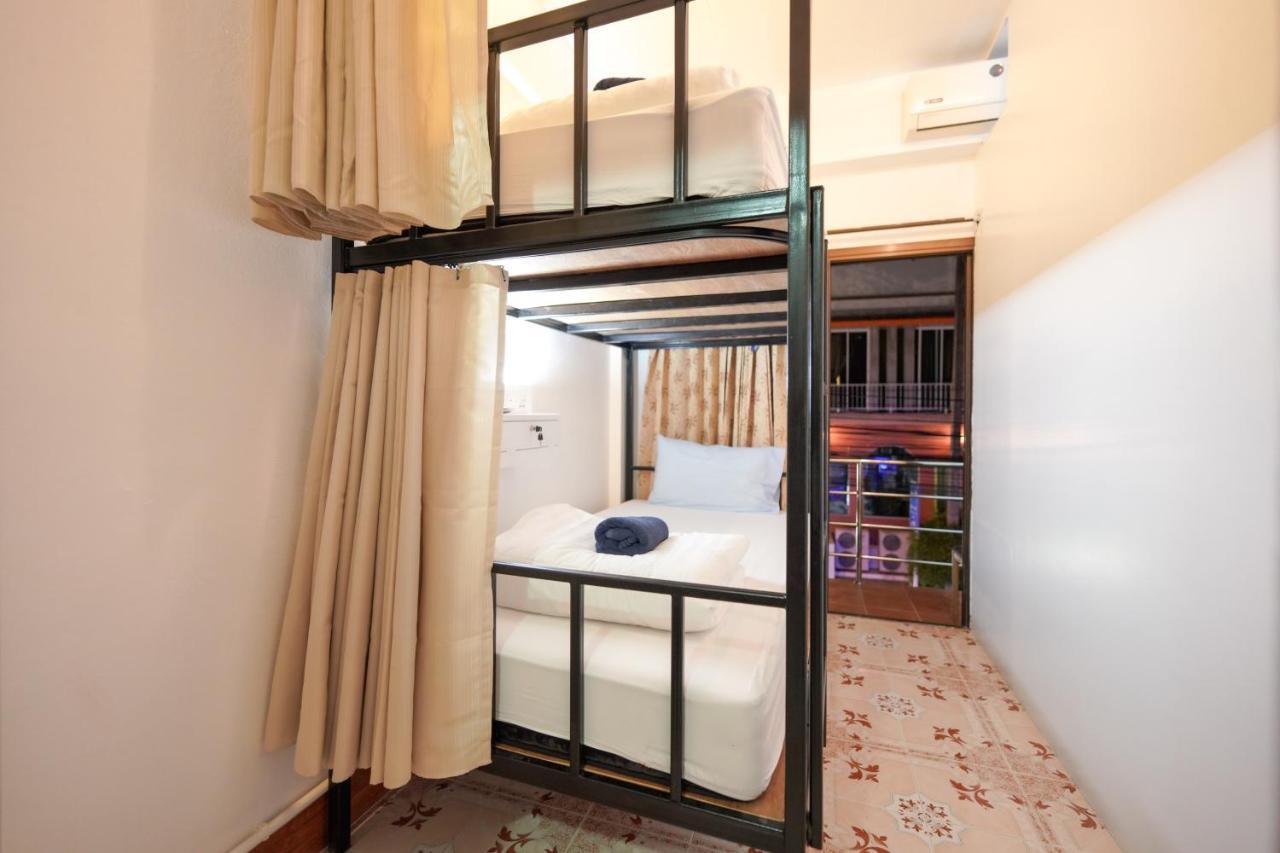 Hostel Baan Kamala Backpacker Zewnętrze zdjęcie