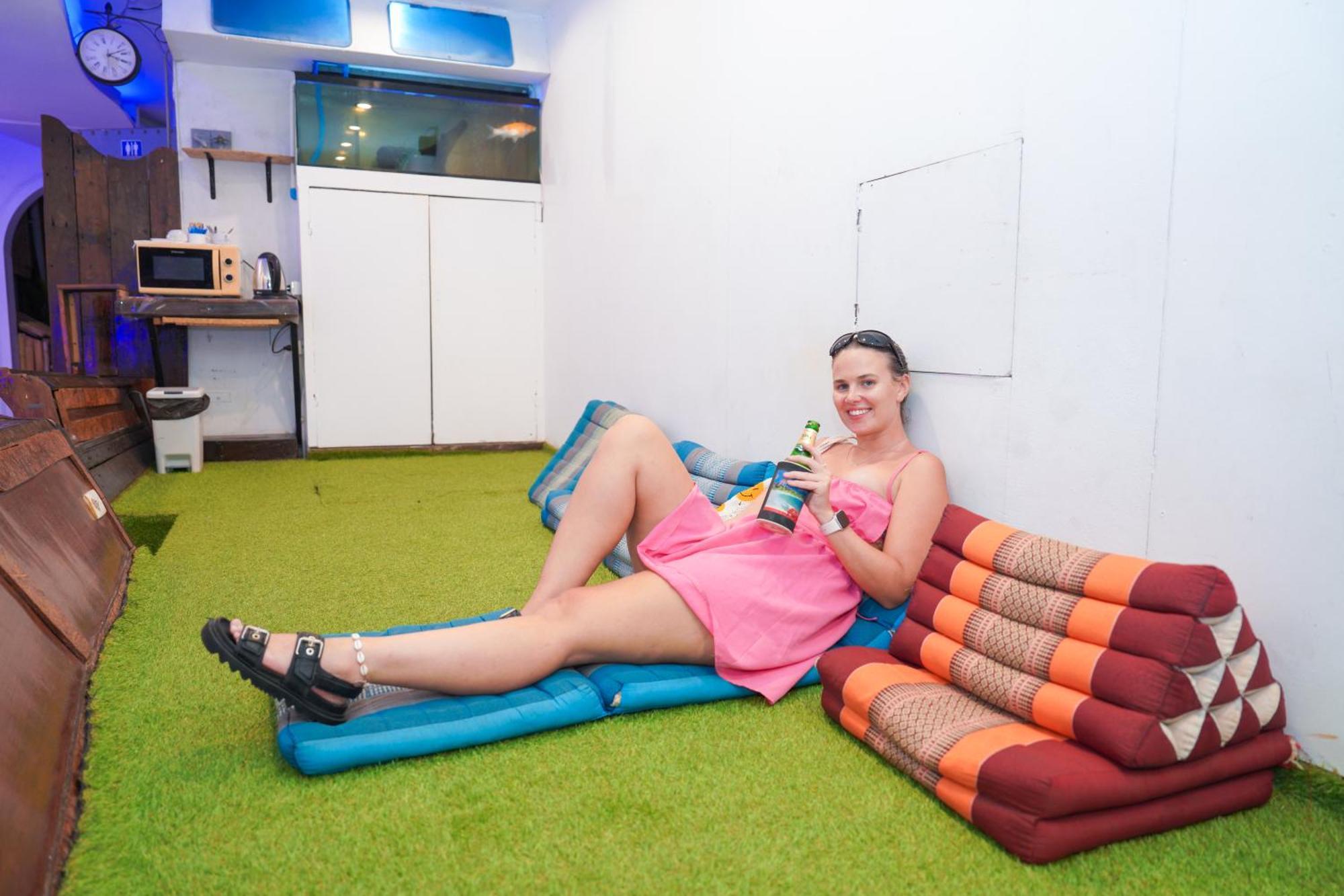 Hostel Baan Kamala Backpacker Zewnętrze zdjęcie