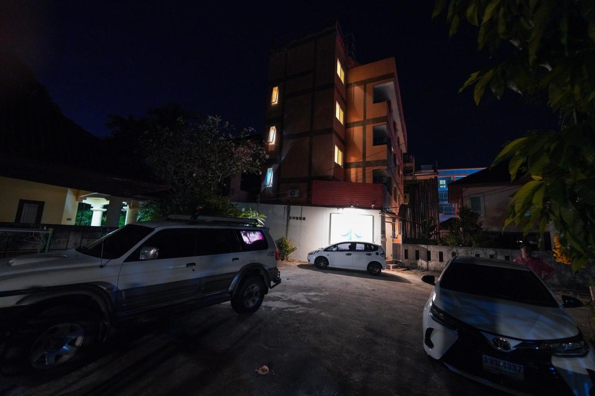 Hostel Baan Kamala Backpacker Zewnętrze zdjęcie