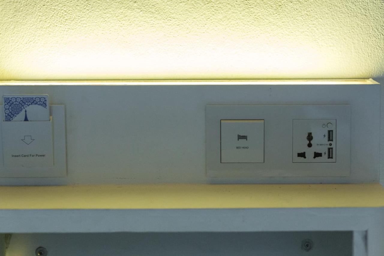 Hostel Baan Kamala Backpacker Zewnętrze zdjęcie